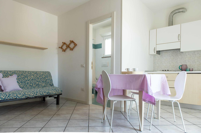Others 5, Residence Ola, Ravenna