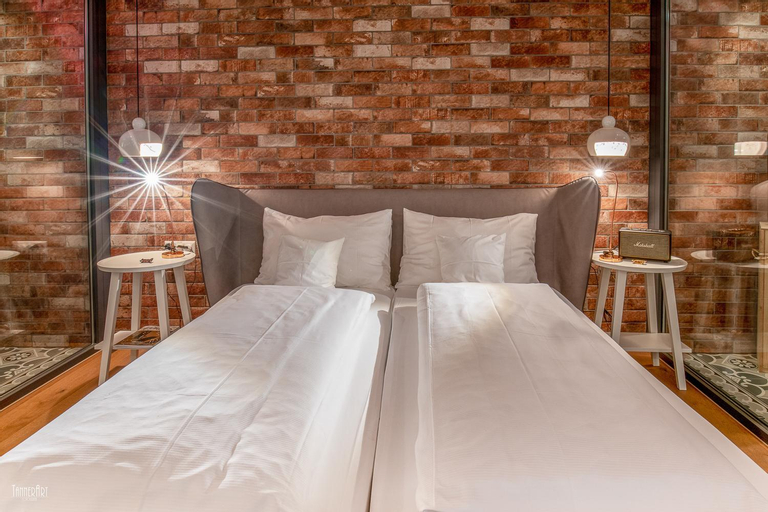 Bedroom 13