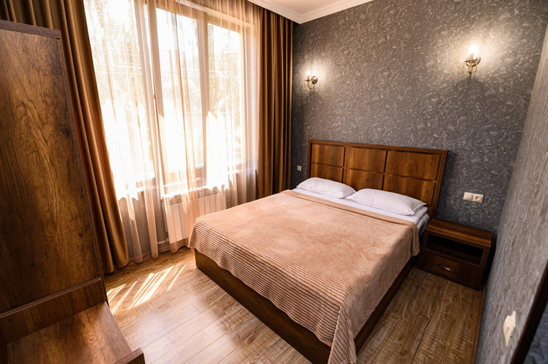Bedroom 2, Palermo Hotel