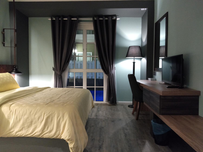Bedroom 10