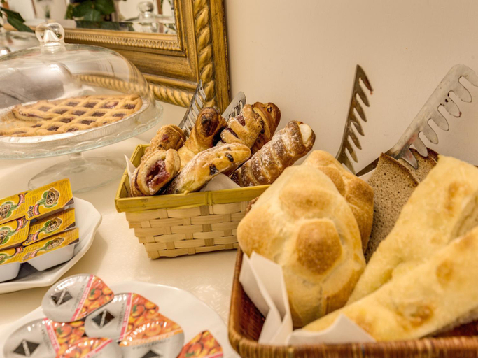 Food & Drinks 3, Notti A Roma, Rome