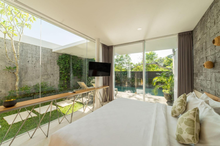 Bedroom 13