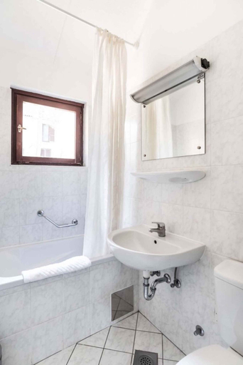 Bathroom, Bungalow in der Ferienanlage Kanegra, Umag