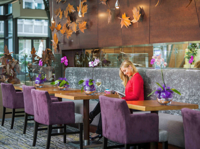 Food & Drinks 5, Mercure Sheffield St Paul's Hotel & Spa, Sheffield