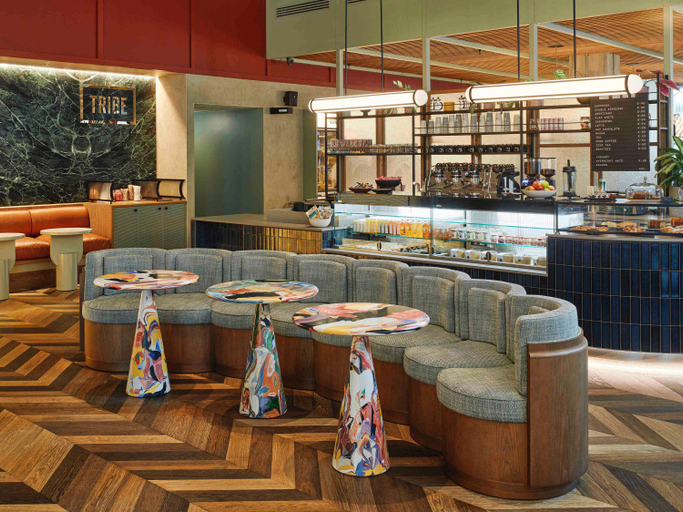 Food & Drinks 5, TRIBE London Canary Wharf, London