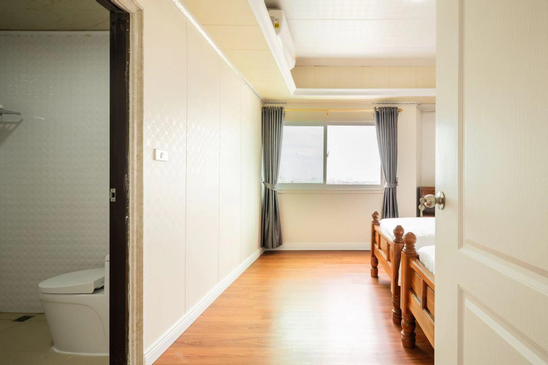 Bedroom 3, Business suite D, Bang Na