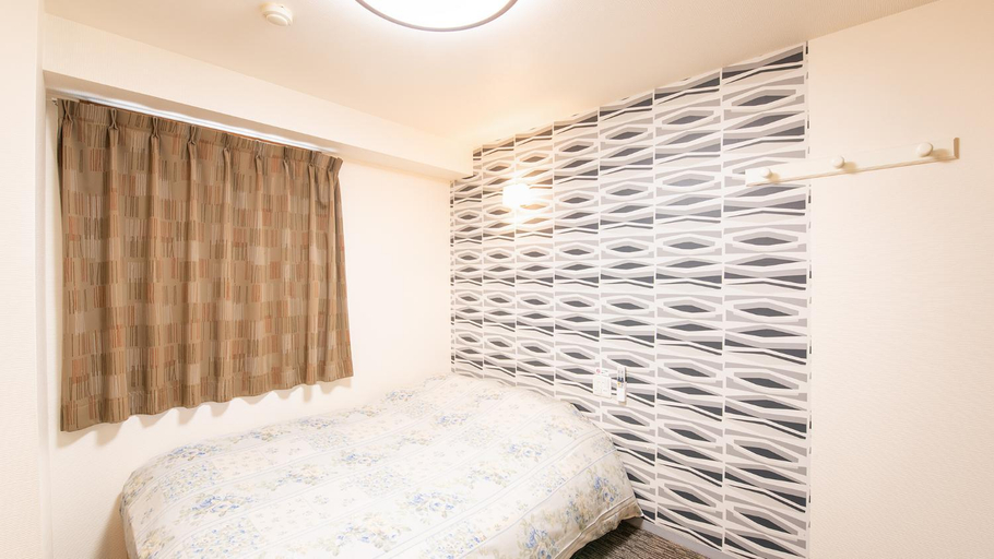 Bedroom 3, Yokohama Town Hotel, Yokohama