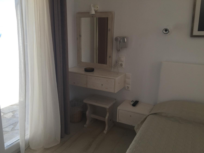 Bedroom 2, Hotel Spanelis, South Aegean
