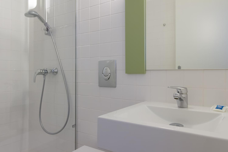 Bedroom 4, ibis budget Braga Centro, Braga