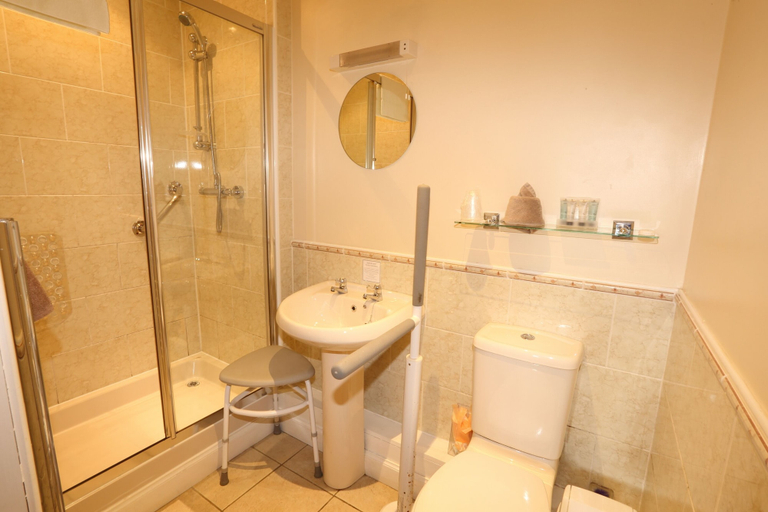 Bathroom 3, Star Hotel, Dumfries and Galloway