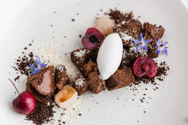 Food & Drinks 3, Spicers Peak Lodge, Warwick - East