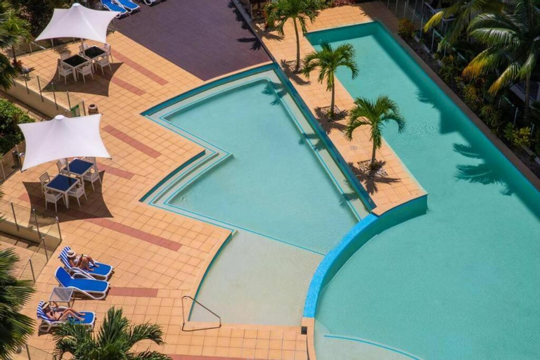 Sport & Beauty 2, Waterfront Sub-Penthouse Apartment in City Centre, Cairns