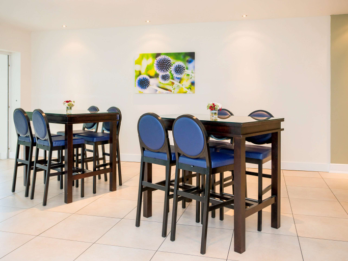 Food & Drinks 4, Stanwell Hotel By Mercure, Surrey