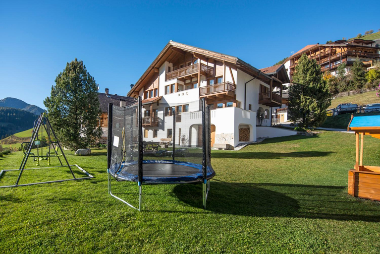 Others 4, Apartments Tino, Bolzano
