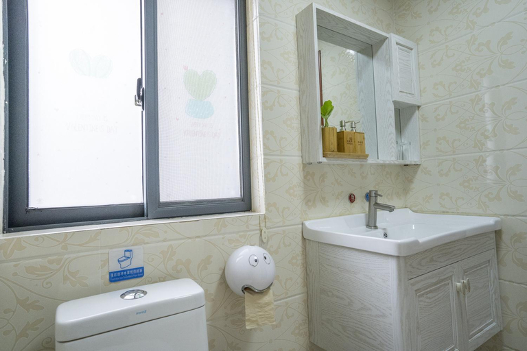 Bathroom 6
