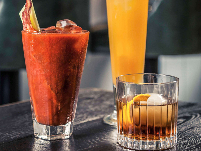 Food & Drinks 3, Mercure Bristol Brigstow Hotel, Bristol