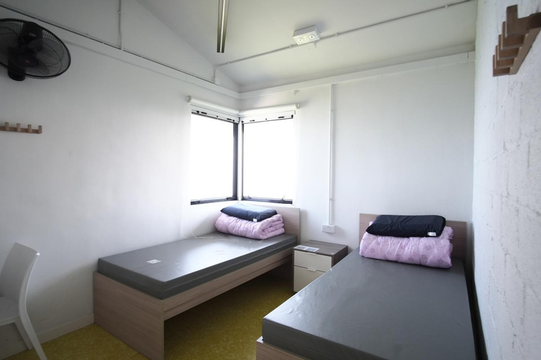 Bedroom 27