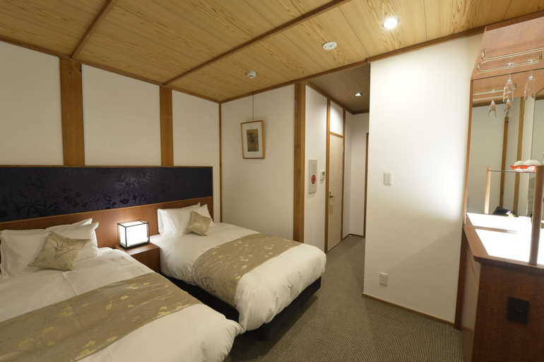Bedroom, gion oyado kikutani, Kyoto