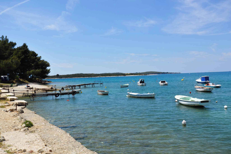 Others 4, Apartments in Stinjan/istrien 8432, Pula