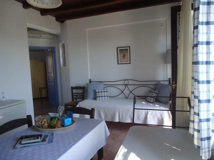 Others 4, Kois Studios, South Aegean