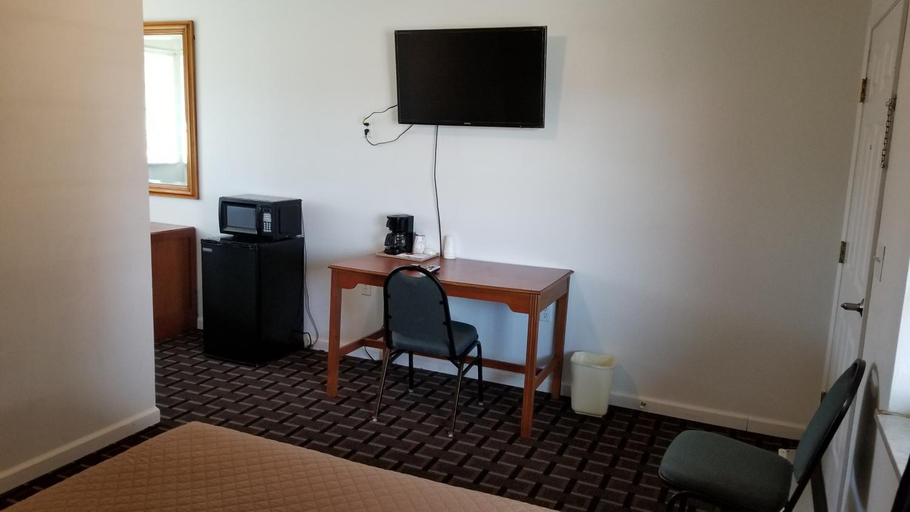 Others 5, Budget Inn Breezewood, Bedford