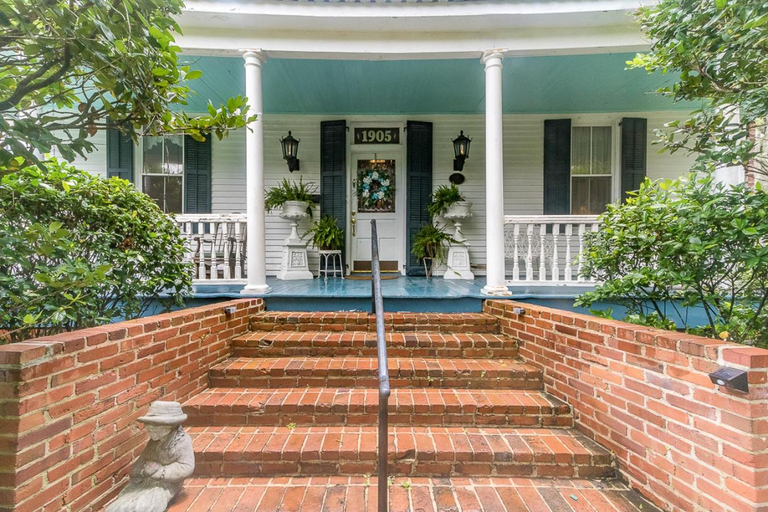 Others 2, T'Frere's Bed & Breakfast, Lafayette