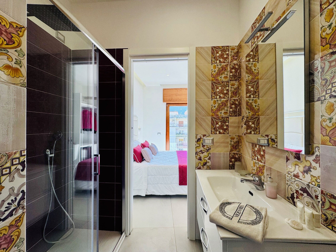 Bathroom 3, Vera Gioia Rooms de Charme, Napoli