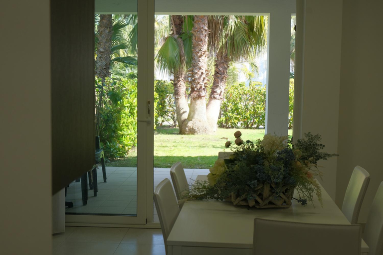 Facilities 3, I Giardini Di Zeus, Matera