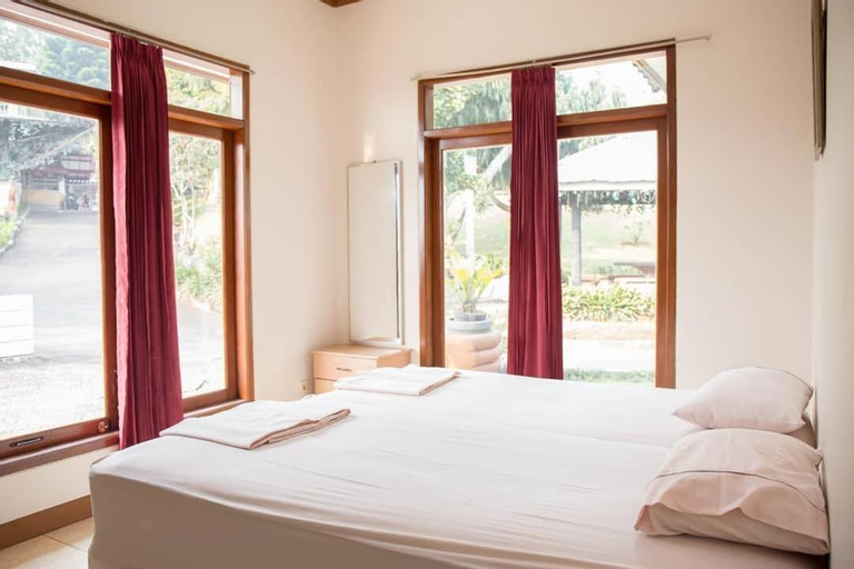 Bedroom 28