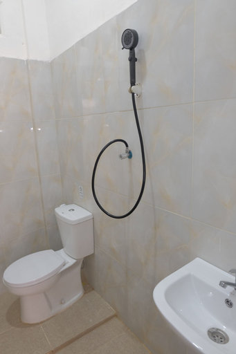 Bathroom 4