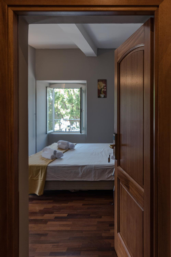 Bedroom 16