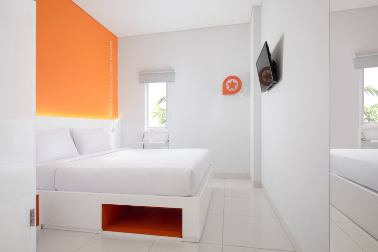 Starlet Hotel Serpong Room Type - Superior King