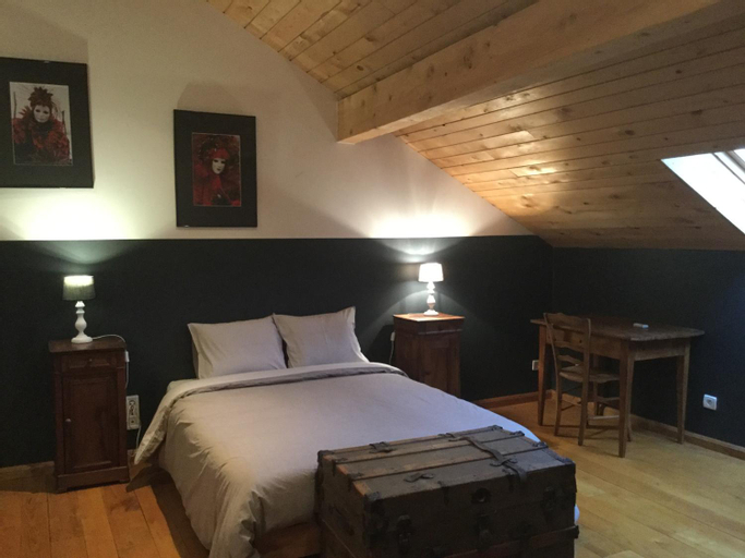 Bedroom 6