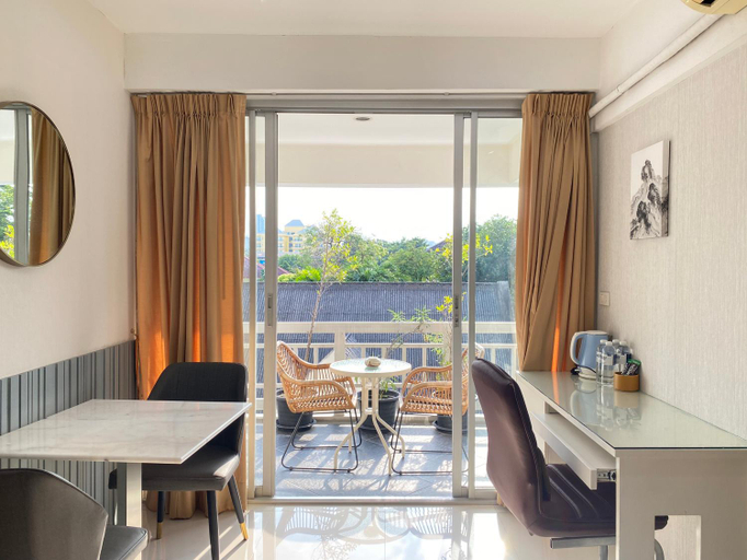 Dining Room 1