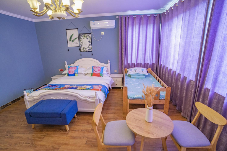 Bedroom 14