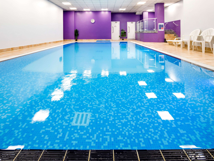 Sport & Beauty 2, Mercure Telford Centre Hotel, Telford and Wrekin