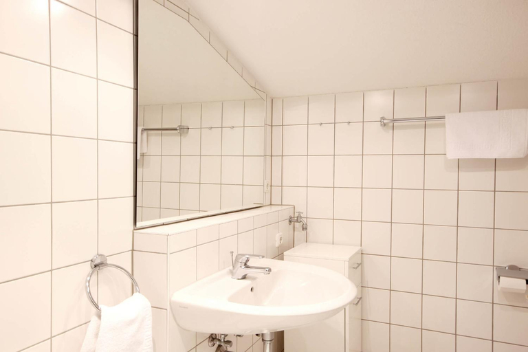 Bathroom 3, Villa Jugendgluck - by Rujana, Vorpommern-Rügen