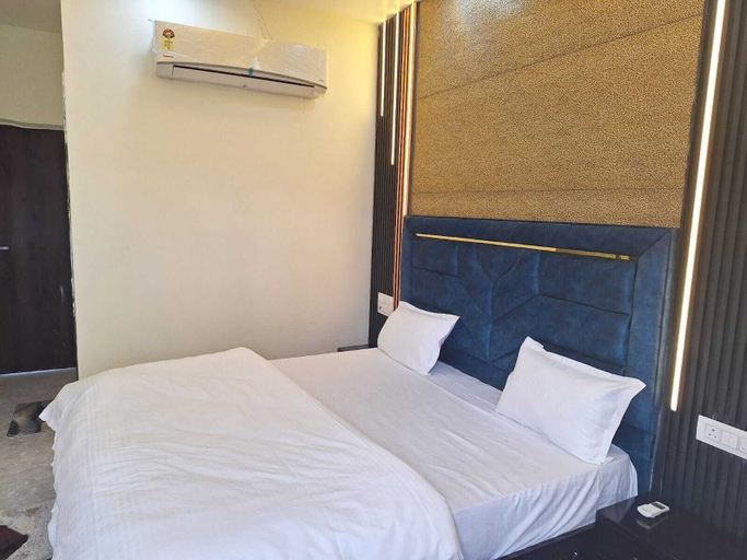 Bedroom 2, Hotel The Shivraat, Garhwal