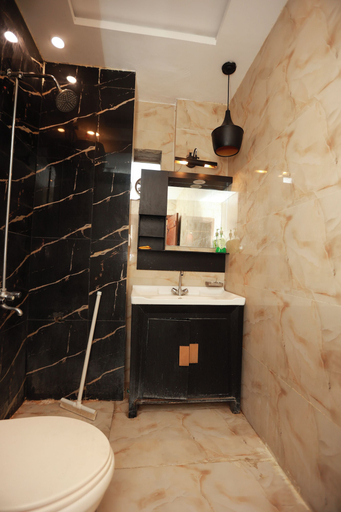 Bathroom 3, Hotel Dream Heights Hotel and Apartment, Islamabad