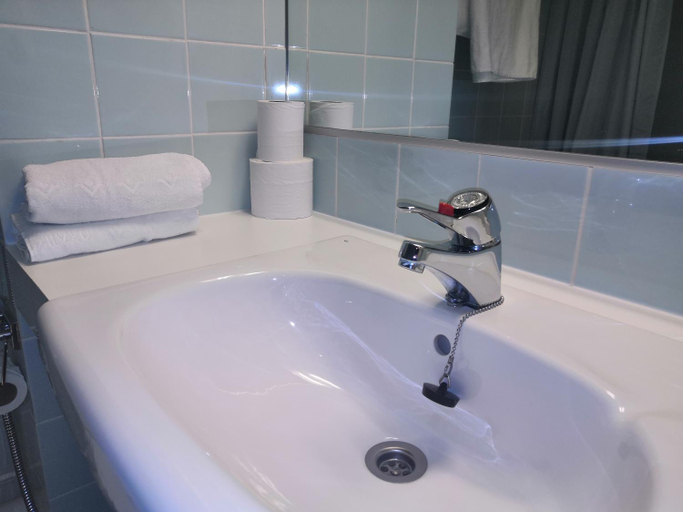 Bathroom 5, Hotel Kauppi, Pirkanmaa