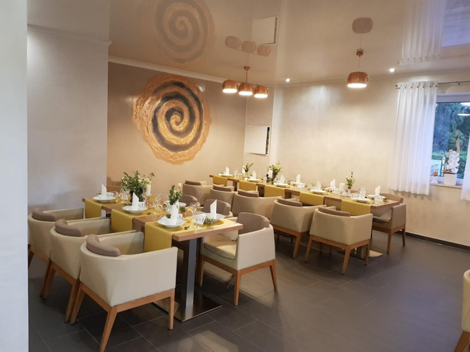 Restaurant 3