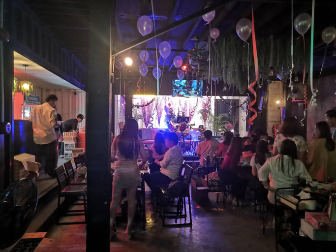Food & Drinks, Supanich condo opposite the Train Station ChiangMai, Muang Chiang Mai