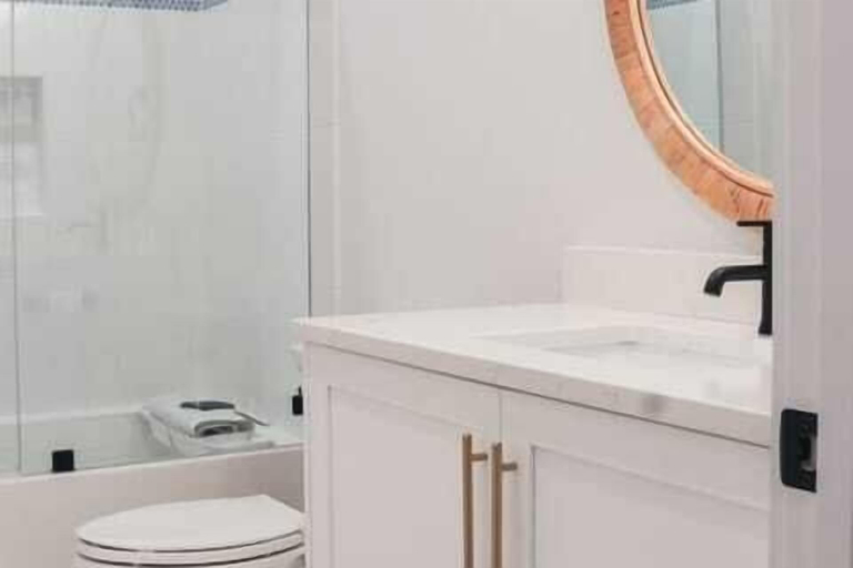 Bathroom 3, Shellom by Avantstay Newly Built, Pool Access, Walton