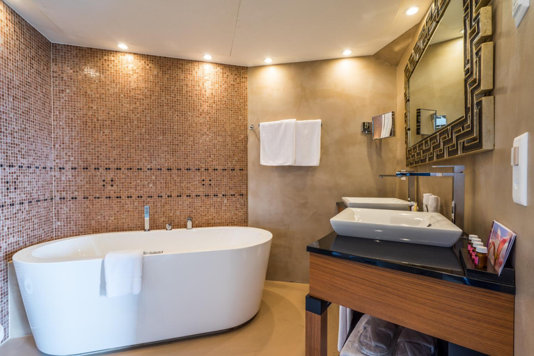 Bathroom 3