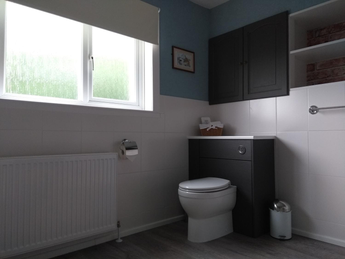 Bathroom 3, Braeburn Guesthouse, Highland