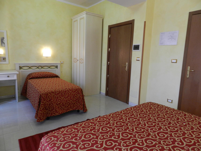 Bedroom 10