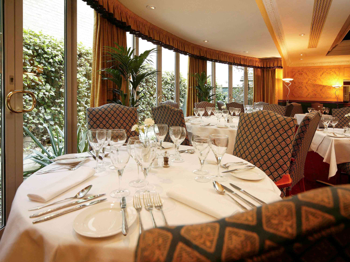Food & Drinks 4, Mercure York Fairfield Manor Hotel, York