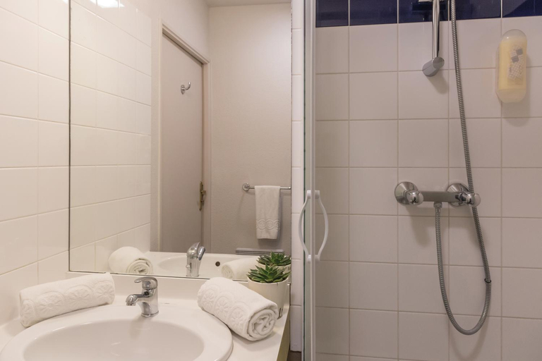 Bathroom 6