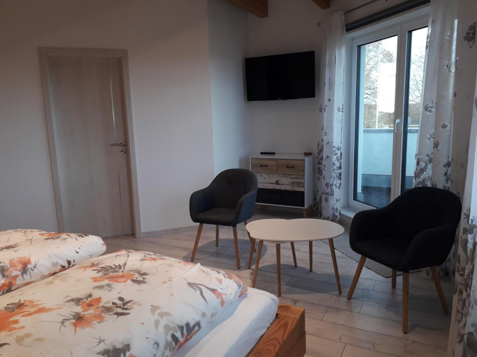 Bedroom 2, Eifelpension-Radlertraum, Euskirchen