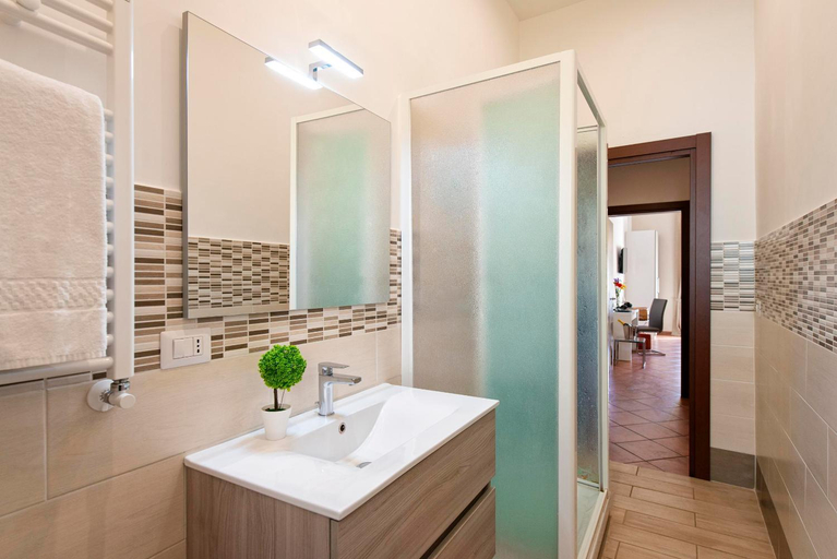 Bathroom 3, Veneto Prestige Apartment, Rome